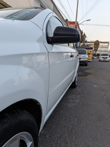 Aveo Mod. 2015 Std. Seguros Eléctricos Clima.