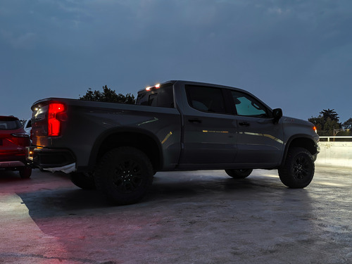 Chevrolet Cheyenne 6.2 Doble Cab Zr2 4X4 At