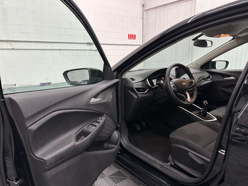 Chevrolet Onix plus 1.0 Lt 4p