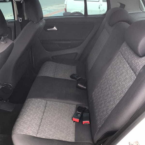 Imagem 10 de 10 de Volkswagen Fox 1.6 Gii 2014