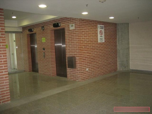 Imagen 4 de 9 de Oficinas En Venta