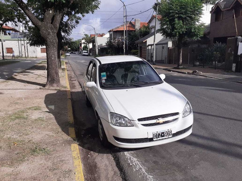 Chevrolet Corsa Ls 1.4 Gnc Excelente Estado Particular