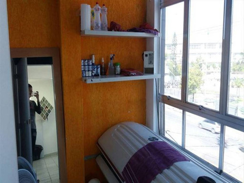 Imagem 12 de 13 de Sala Comercial Em Ótimo Estado Com Banheiro Na Vila São Jorge Em São Vicente E Está Em Otimo Estado Para Montar Seu Escritorio Ou Seu Consultório Ou Até Mesmo Um Comercio Com Uma Otima Localização Pr