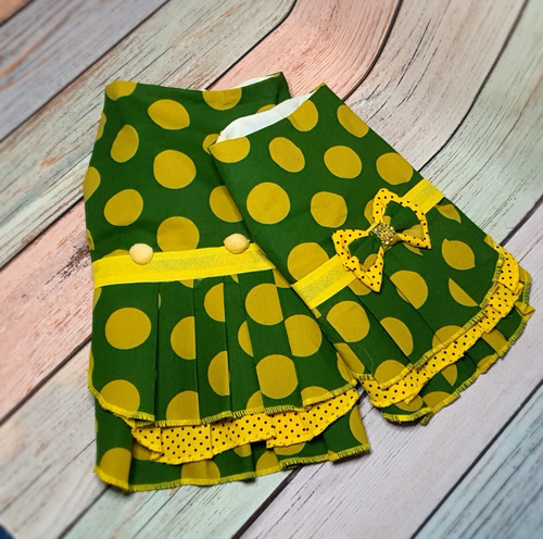 Roupa Pet - Vestido Copa Brasil Tam 6 - Roupinha Cachorro