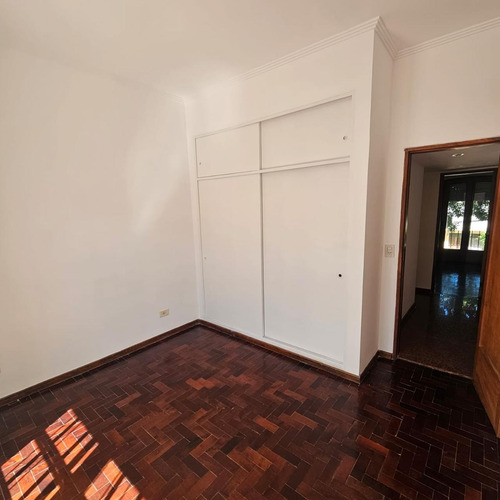 Casa En Planta Alta Con Cochera