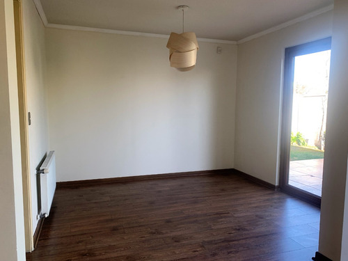 Casa Barrio Altos Del Parque Sur 3d+3b Cod. 40826