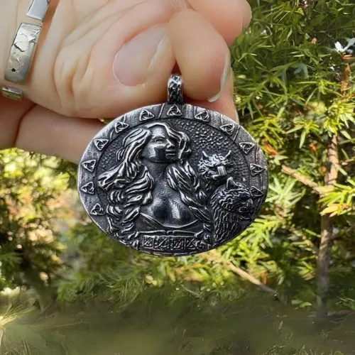 Collar Para Hombre Y Mujer Dije Freya Diosa Nórdica Vikingo