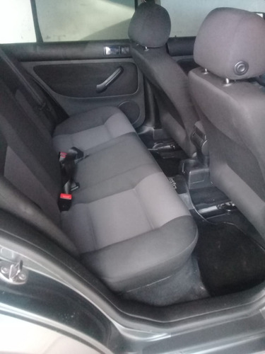 Imagen 5 de 12 de Volkswagen Bora 1.9 Tdi Trendline