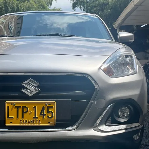 Suzuki Swift SWIFT DZIRE MT 1.2CC 2023
