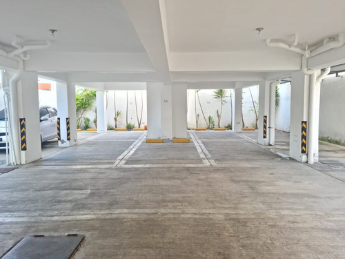Venta De Apartamento Avenida Independenciasector El Cacique