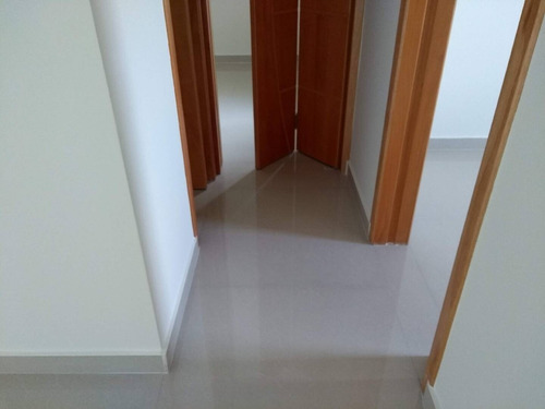 Imagem 3 de 9 de Apartamento Lindo Próximo Ao Supermercado Andorinha!! - 82