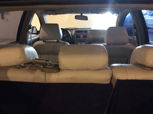 Geely Emgrand 718 1.8 2011
