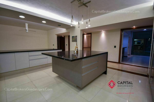 Imagen 22 de 30 de Casa De Super Lujo En Club De Golf Santa Anita Zona Sur