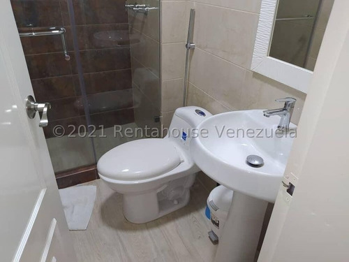 Imagen 7 de 7 de En Venta Apartamento En Clnas De La Tahona - Mls #22-10047 - Karina Sanchez 04143355086