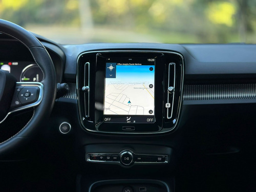 Volvo XC40 1.5 T5 RECHARGE R-DESIGN GEARTRONIC