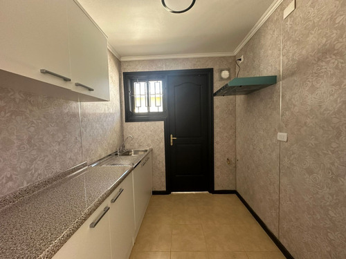 Arriendo Casa Recién Remodelada, A Cuadras Nuevo Hospital