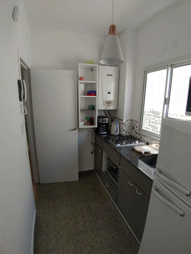 Imagen 2 de 12 de Departamento Playa Varese,
