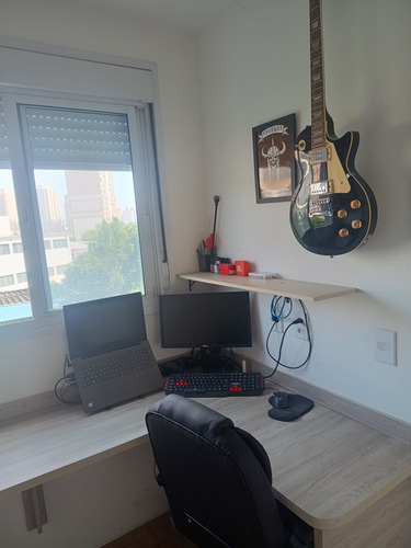 Apartamento 2 Dorm. 1 Suite. 34 Metros