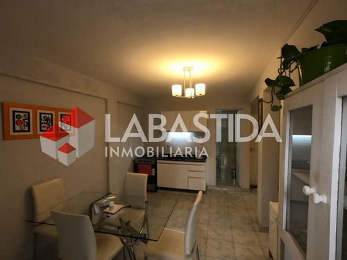 Imagen 2 de 7 de Departamento - Plazoleta Mitre