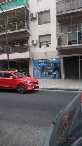 Imagen 1 de 3 de Muy Buen Local A Metros De Plaza Irlanda