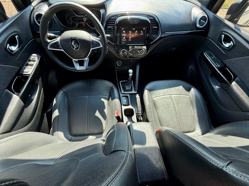 Renault Captur Intense 1.3 TB 16V Flex 5p Aut.