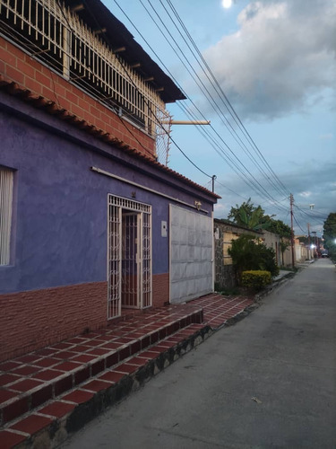 Imagen 2 de 30 de Se Vende Casa En Palo Negro Urb. La Croquera 04243297055