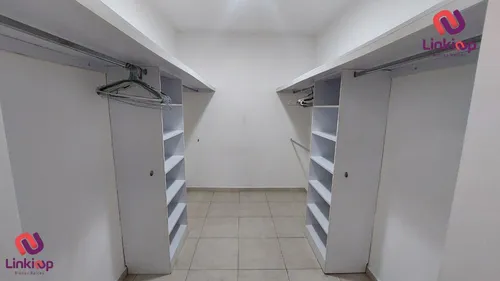 Casa En Renta En Privada Con Parque Calzadas De Anahuac En Escobedo N.l.