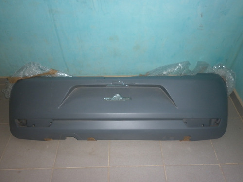 Parachoques Trasero Vw Fox 2011-14 Original Nuevo