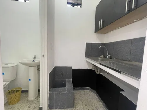 Bodegas En Arriendo Caribe 643-8292314