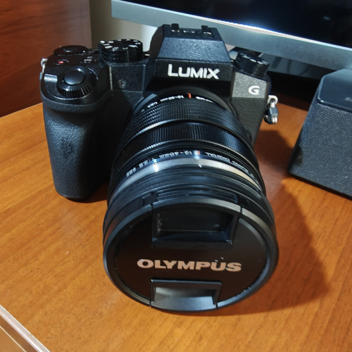 Panasonic Lumix G7 4k Con Lente Olympus Zuiko Pro 12-40 F2.8 (Usado)