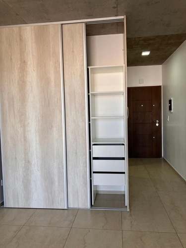 Departamento En Alquiler Monte Castro