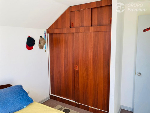 Casa En Venta En Valles Del Country Talca