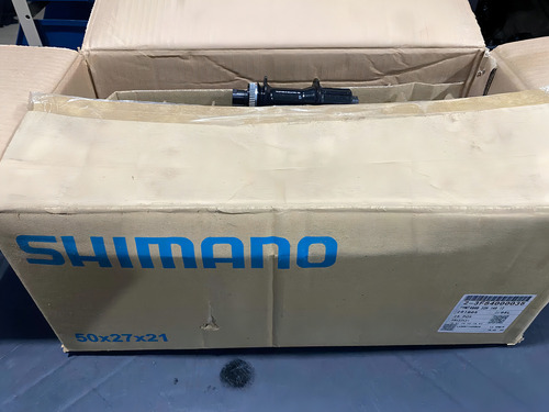Buje trasero Shimano FH-MT400-b Boost 32f 12x148 mm 8v A 11v