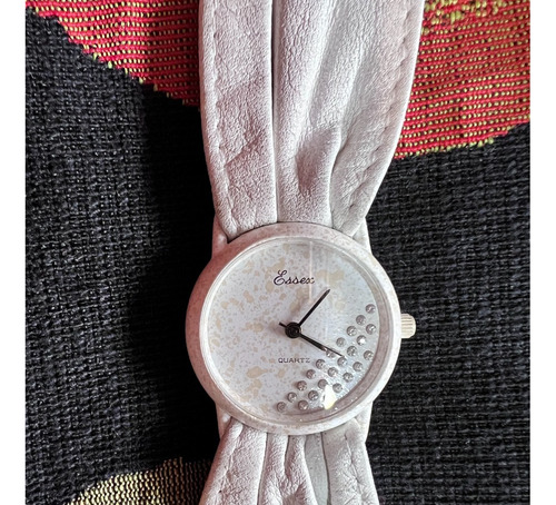 Reloj Mujer Para Muñeca Essex Con Stras Malla Cuero 23cmx3cm