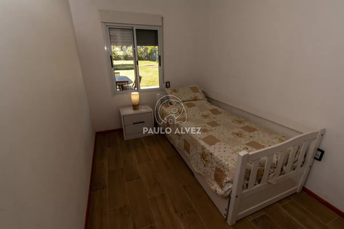 Sobre La Principal Del Balneario