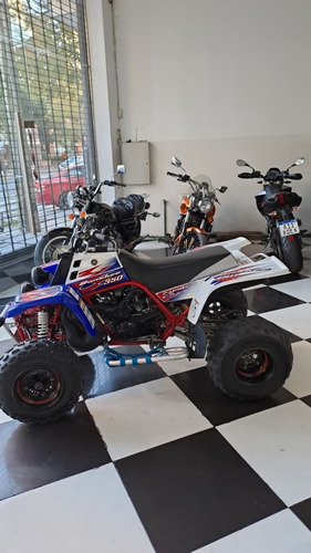 Yamaha Banshee 350