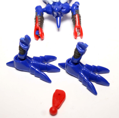 Digimon Kabuterimon Digivolving Bandai Faltando Peças Boneco (Usado)