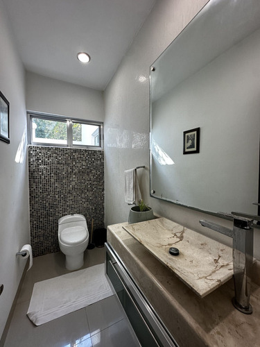 Casa En Venta En Cholul De Una Planta.