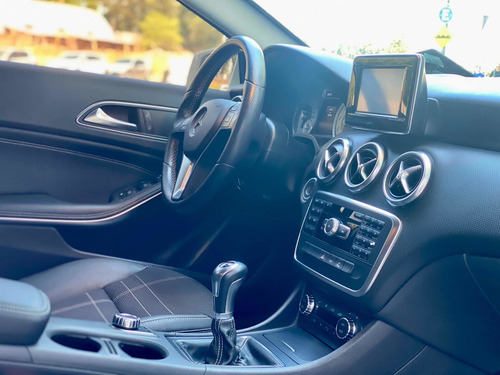 Imagen 21 de 21 de Mercedes-benz Clase A 1.6 A 200 Urban 156cv Thermotronic