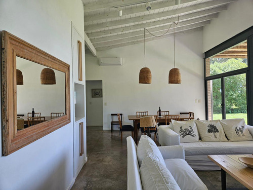 Casa En Alquiler Temporario En Marayui C.c., Chapadmalal, Costa Atlántica