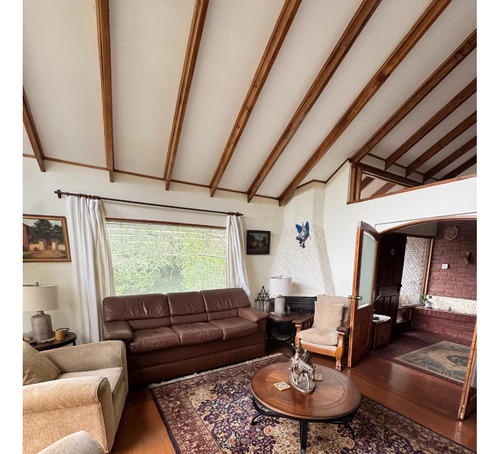 I. Holzapfel #876 | ¡ofertable! Casa 4d3b En Los Almendros