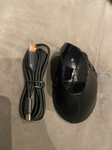 Mouse Jomaa Ergonómico Silencioso Vertical 3 Funciones Color Negro