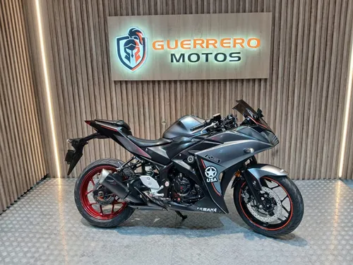 Yamaha R3 320 2017