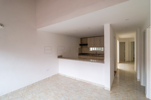 C-198 (casa, Piso 2 Sector Rionegro)