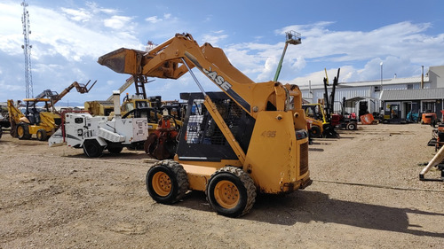 Minicargador Case 465 Año 2007, Con Pala Y Conectores Hidrau