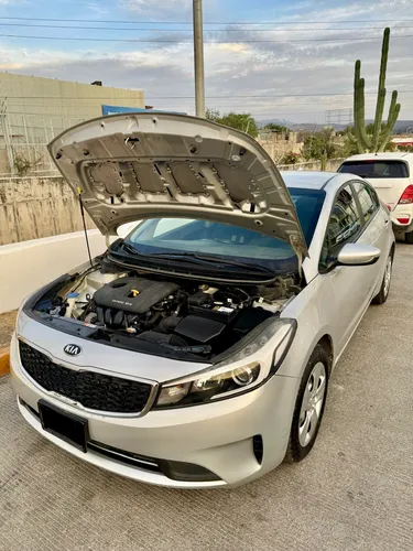 Kia Forte 2.0 L Mt