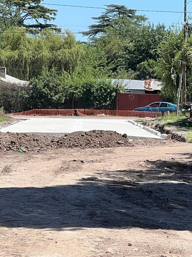 Lote En Venta En General Rodriguez, Zona Oeste, Sin Expensas, Excelente Ubicación Y Acceso Con Asfalto.