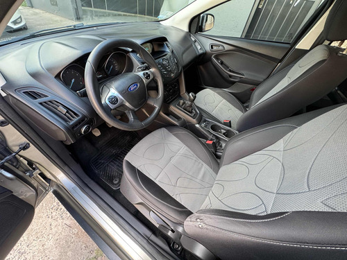 Ford Focus III 1.6 S