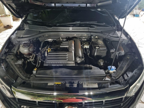 Volkswagen Jetta 1.4 R-line 250 Tsi Flex Aut. 4p