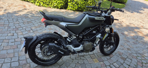 Husqvarna Svartpilen 401 Unico Dueño